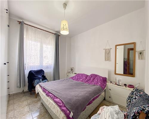 Apartament 2 camere, decomandat, garaj, str. Plopilor