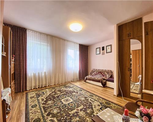 Apartament 3 camere decomandat, S64mp+balcon,  str. Mehedinti