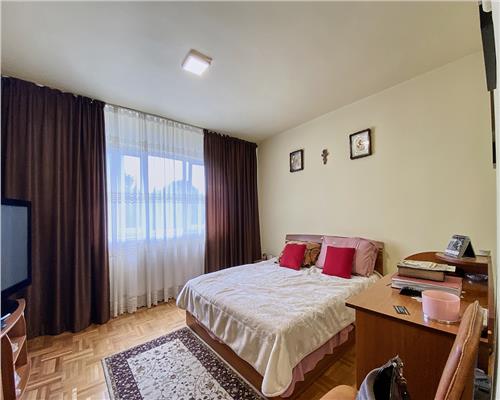 Apartament 3 camere decomandat, S64mp+balcon,  str. Mehedinti