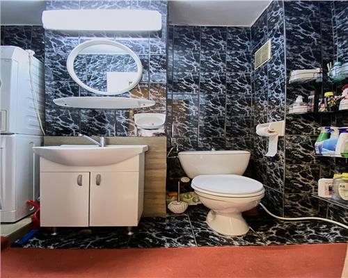 Apartament 3 camere decomandat, S64mp+balcon,  str. Mehedinti