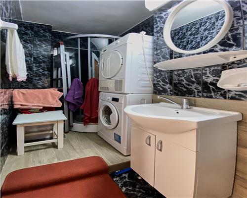 Apartament 3 camere decomandat, S64mp+balcon,  str. Mehedinti
