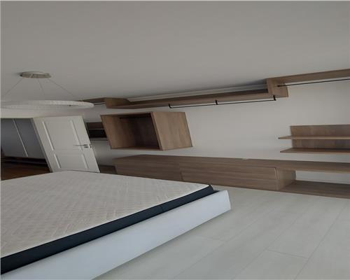 Apartament 2 camere, parcare, Andrei Muresanu Sud.