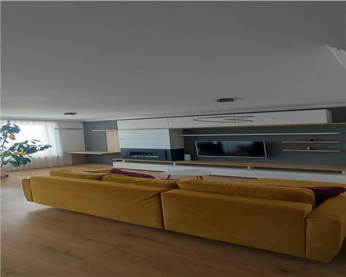 Apartament 2 camere, parcare, Andrei Muresanu Sud.