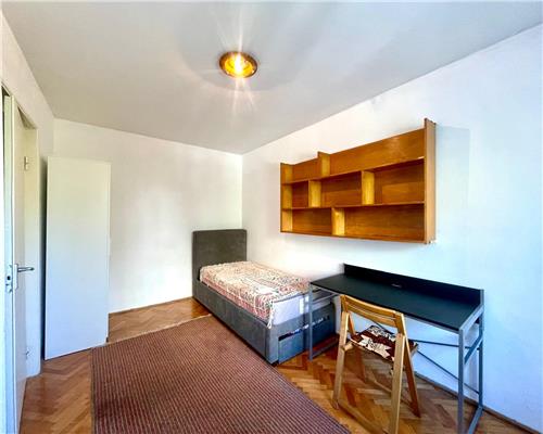 Apartament 2 camere, mobilat, utilat, zona Hotel Royal.