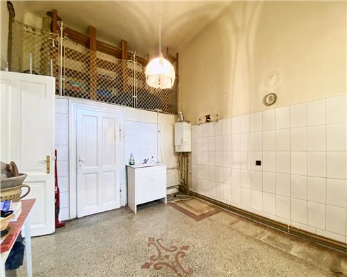 Apartament 3 camere, S 92 mp, zona Centrala, str. Ploiesti