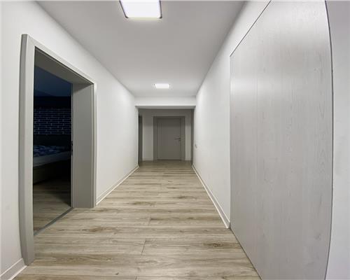 Apartament 4 camere, S83 mp, recent renovat, UltraCentral