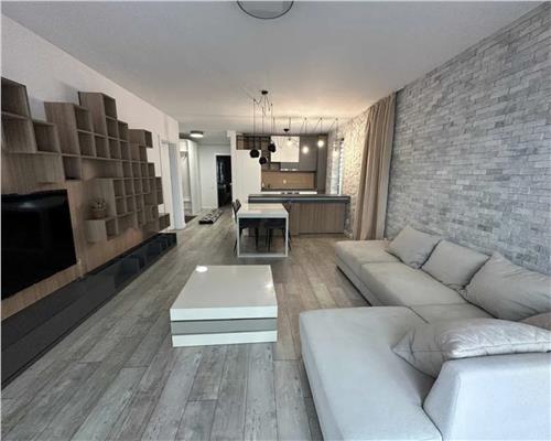Apartament 3 camere, LUX, zona FSEGA.