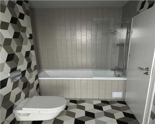 Apartament 3 camere, LUX, zona FSEGA.