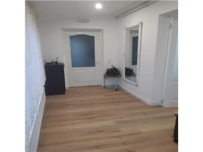 Apartament 2 camere, S 80 mp, decomandat, mobilat, Intre Lacuri.