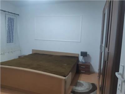 Apartament 2 camere, S 80 mp, decomandat, mobilat, Intre Lacuri.