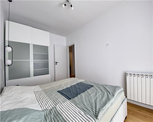 Apartament 3 camere, ultrafinisat, parcare, Borhanci.