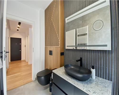 Apartament 3 camere, ultrafinisat, parcare, Borhanci.