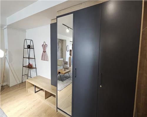 Apartament 2 camere, LUX, zona Iulius Mall.
