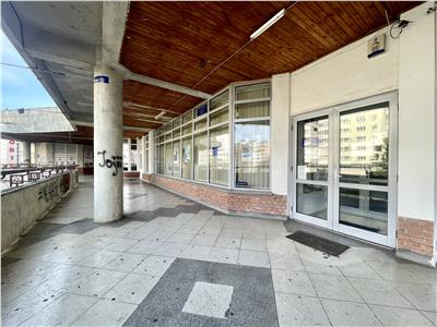 Spatiu comercial, S- 97 mp, front stradal- 9 mp, str. Primaverii.