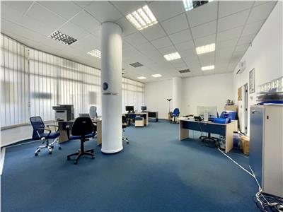 Spatiu comercial, S 97 mp, front stradal 9 mp, str. Primaverii.