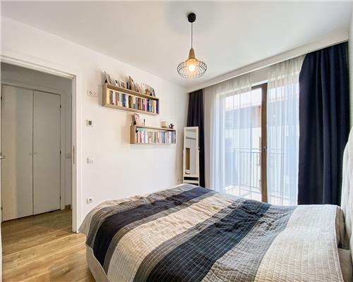Casa tip Triplex, 5 camere, ultrafinisata,  Europa.