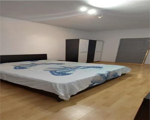 Apartament 3 camere, S-70 mp, Europa.