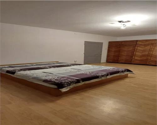 Apartament 3 camere, S70 mp, Europa.