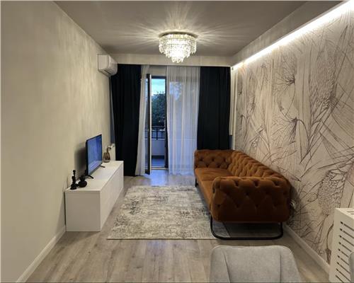 Apartament 3 camere, LUX, mobilat, Central.