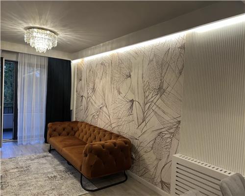 Apartament 3 camere, LUX, mobilat, Central.