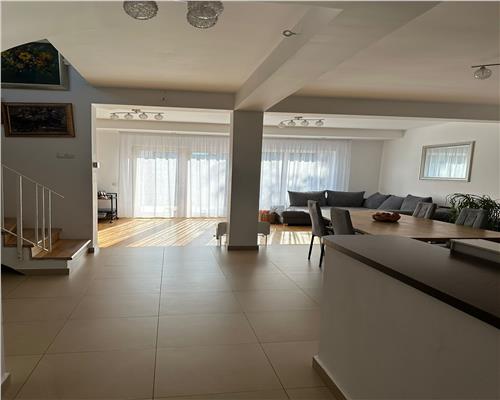 Casa-Duplex, str. N. Tonitza, Buna ziua