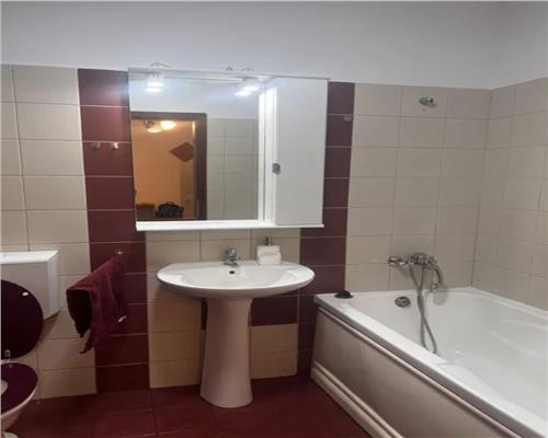 Apartament 2 camere, S 50 mp, mobilat, utilat, zona Platinia.