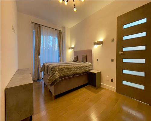 Apartament 2 camere, LUX, mobilat, zona The Office.