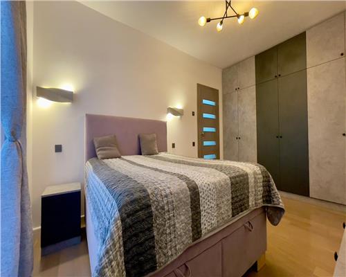 Apartament 2 camere, LUX, mobilat, zona The Office.
