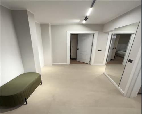 Apartament 3 camere, prima inchiriere, Andrei Muresanu.