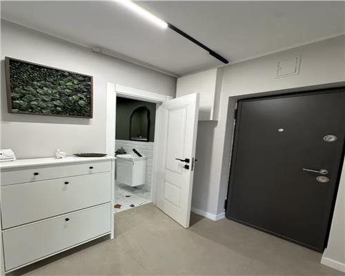 Apartament 3 camere, prima inchiriere, Andrei Muresanu.