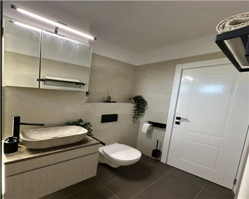 Apartament 3 camere, prima inchiriere, Andrei Muresanu.