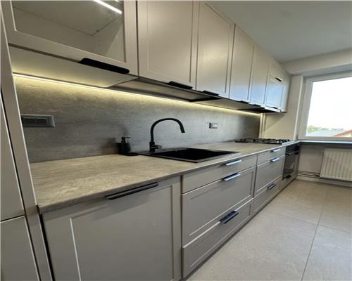 Apartament 3 camere, prima inchiriere, Andrei Muresanu.