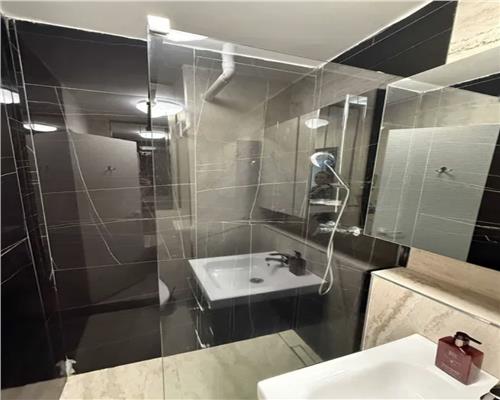 Apartament 2 camere, semidecomandat, mobilat, Gheorghieni.