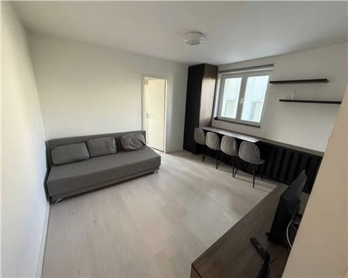 Apartament 2 camere, semidecomandat, mobilat, Gheorghieni.