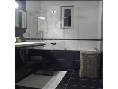 Apartament 3 camere, S 85 mp + terasa, zona Grand Hotel Italia.