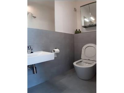 Apartament 3 camere, S 56 mp, mobilat, utilat, zona Piata 1 Mai.