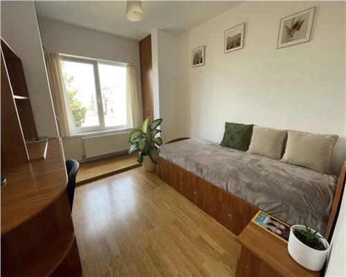 Apartament 4 camere, S 85 mp, Semicentral.