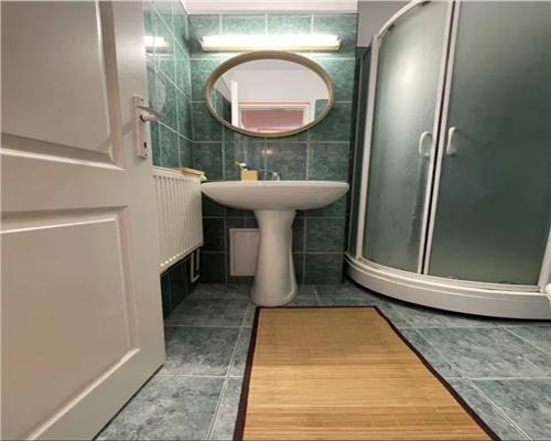 Apartament 4 camere, S 85 mp, Semicentral.