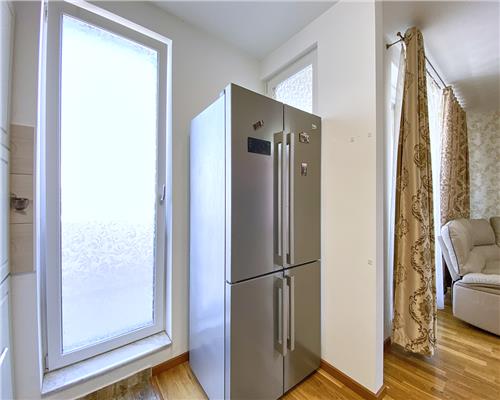 Apartament 3 camere, 2 bai, bloc nou, Augustin Presecan
