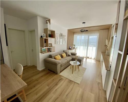 Apartament 2 camere, LUX, mobilat, utilat, zona grand Hotel Italia.