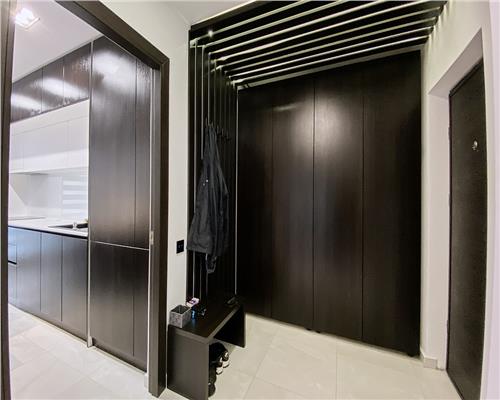 Apartament 2 camere, LUX, bloc nou, Parcare, Andrei Muresanu.