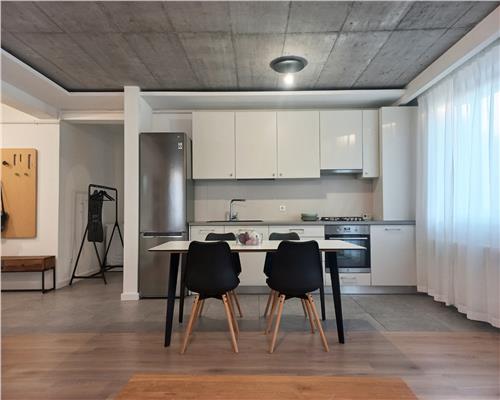 Apartament 3 camere, S 77 mp + gradina, Europa.