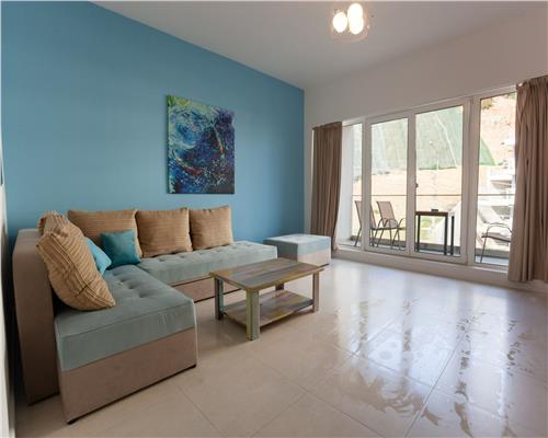 Apartament 2 camere, S-60 mp+terasa, etaj 4/6, parcare, str. Taietura Turcului