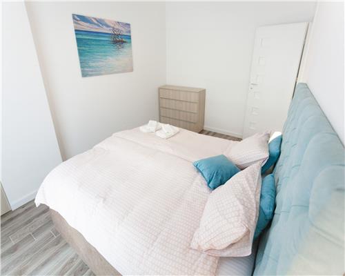 Apartament 2 camere, S60 mp+terasa, etaj 4/6, parcare, str. Taietura Turcului