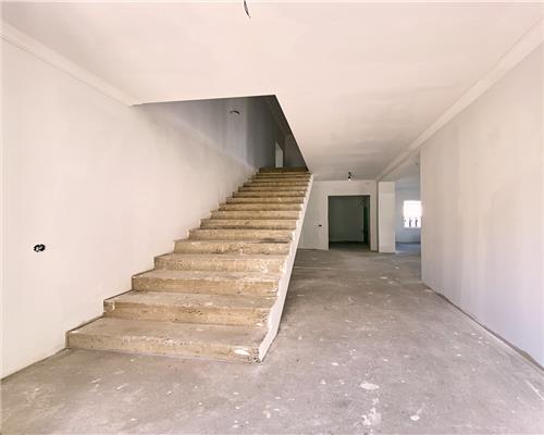 Casa tip Duplex, Su136mp+250 teren, Voronet