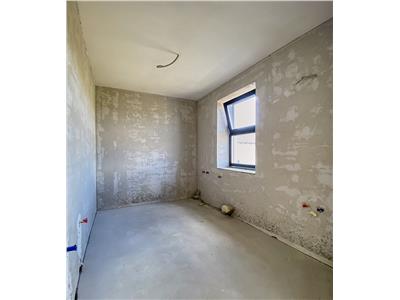 Casa Duplex, 180 mp + 450 mp. teren, Dezmir