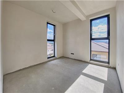 Casa Duplex, 180 mp + 450 mp. teren, Dezmir