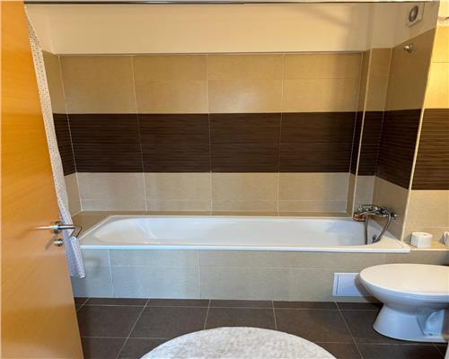 Apartament 3 camere, bloc nou, zona Iulius Mall.