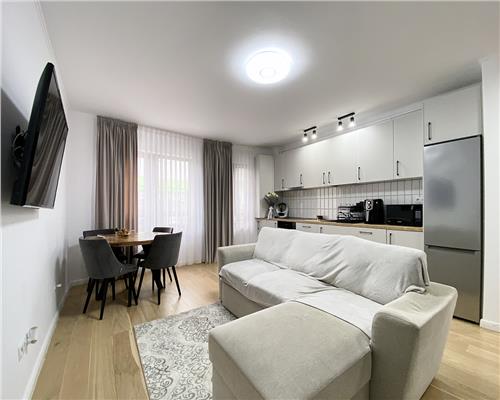 Apartament 3 camere finisat, mobilat, bloc nou, str. Fabricii