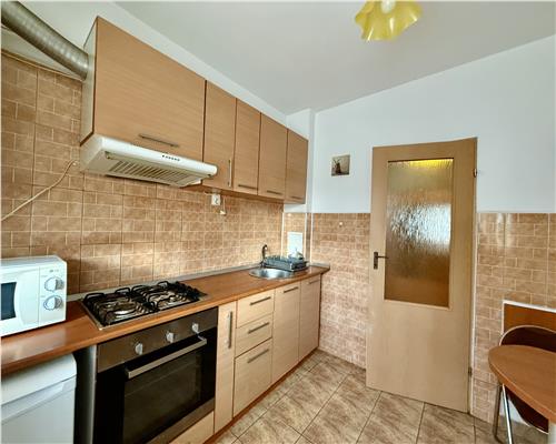 Apartament 2 camere, S 55 mp, mobilat, utilat, Plopilor.